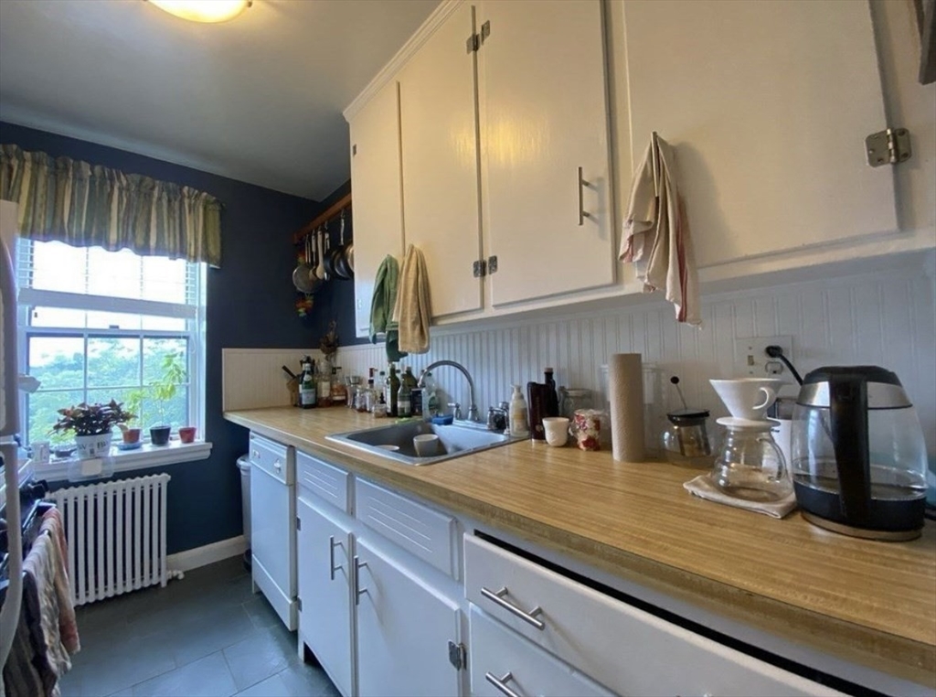 12 Kilsyth Ter. - Brighton