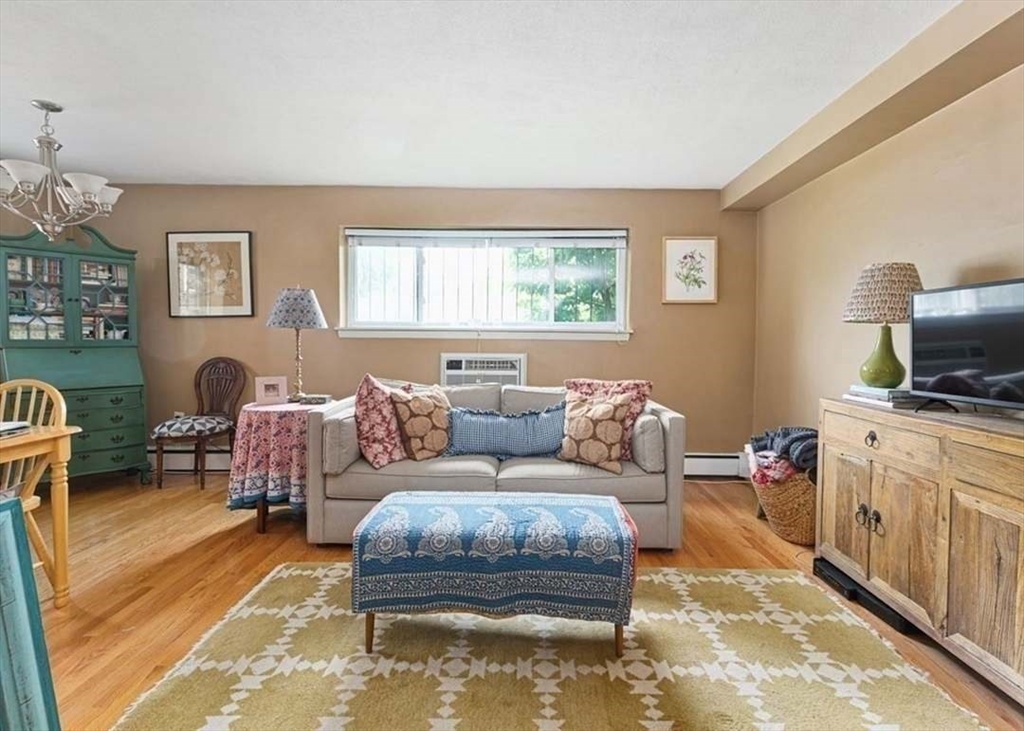 425 South Huntington Ave. - Jamaica Plain