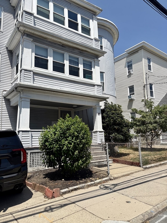 85 Foster St. - Brighton