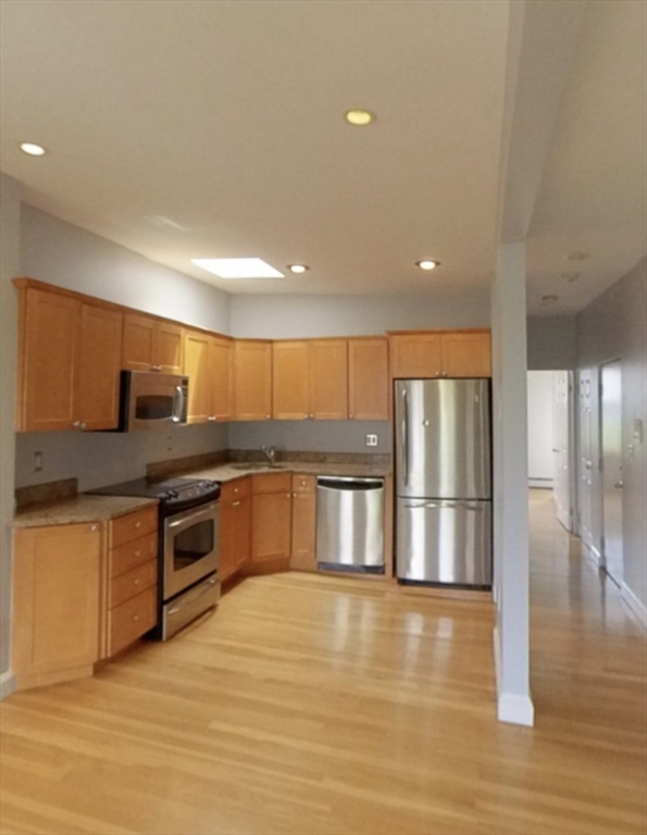 469 Shawmut Ave. - South End