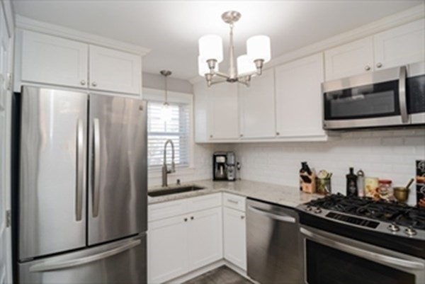 77 Keystone - West End