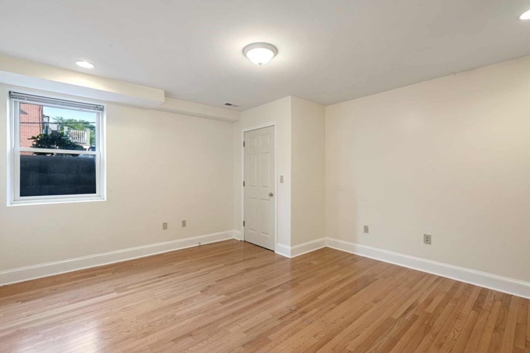 85 Fort Ave. - Roxbury