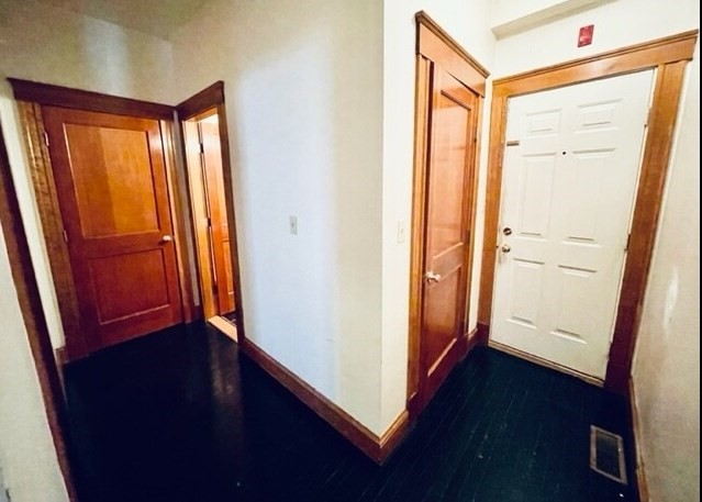 300 North St. - North End