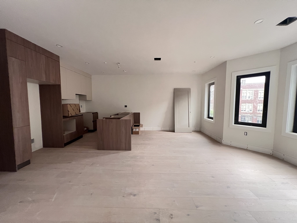 207 West Seventh - South Boston