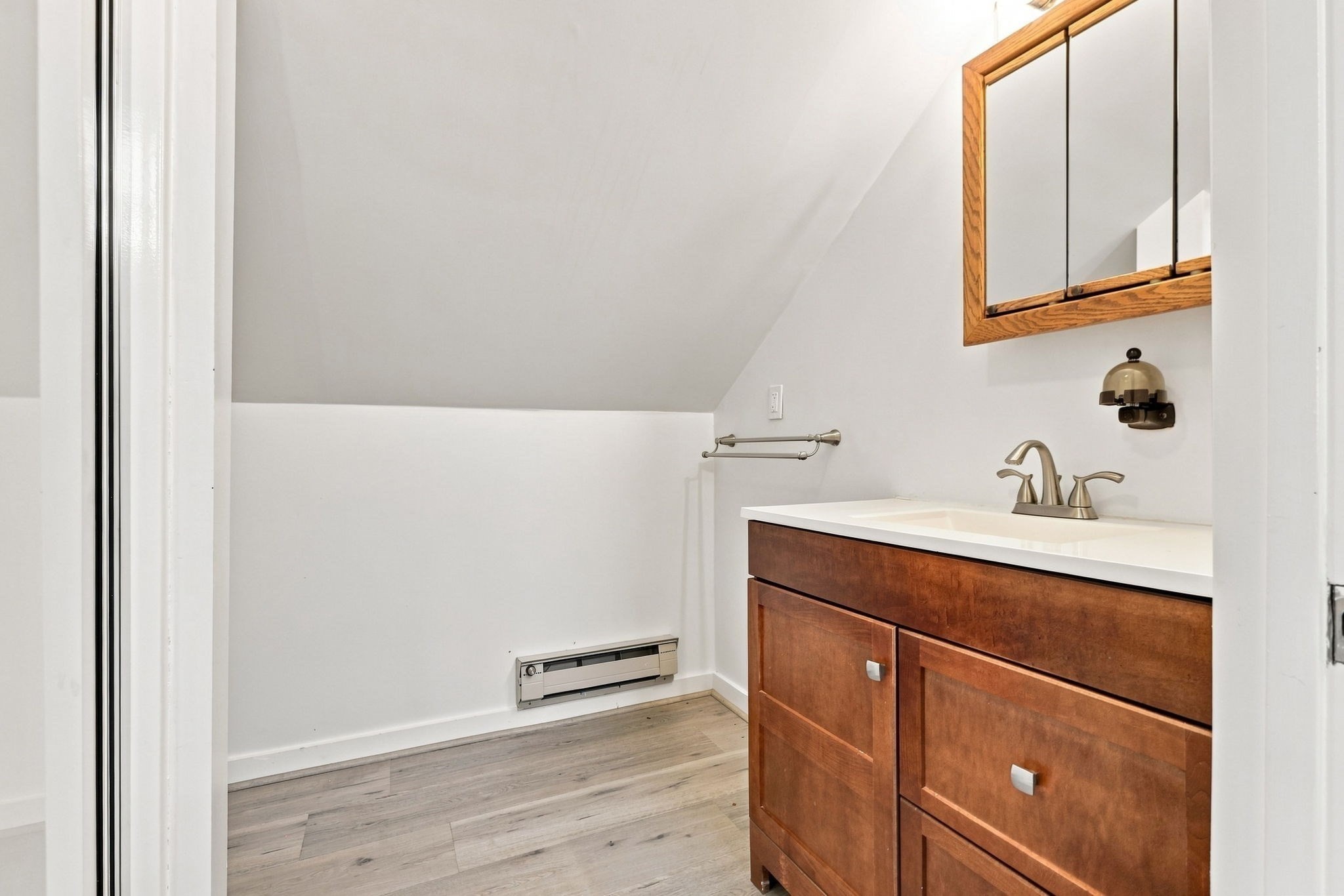 23-25 Suncrest Rd. - Hyde Park