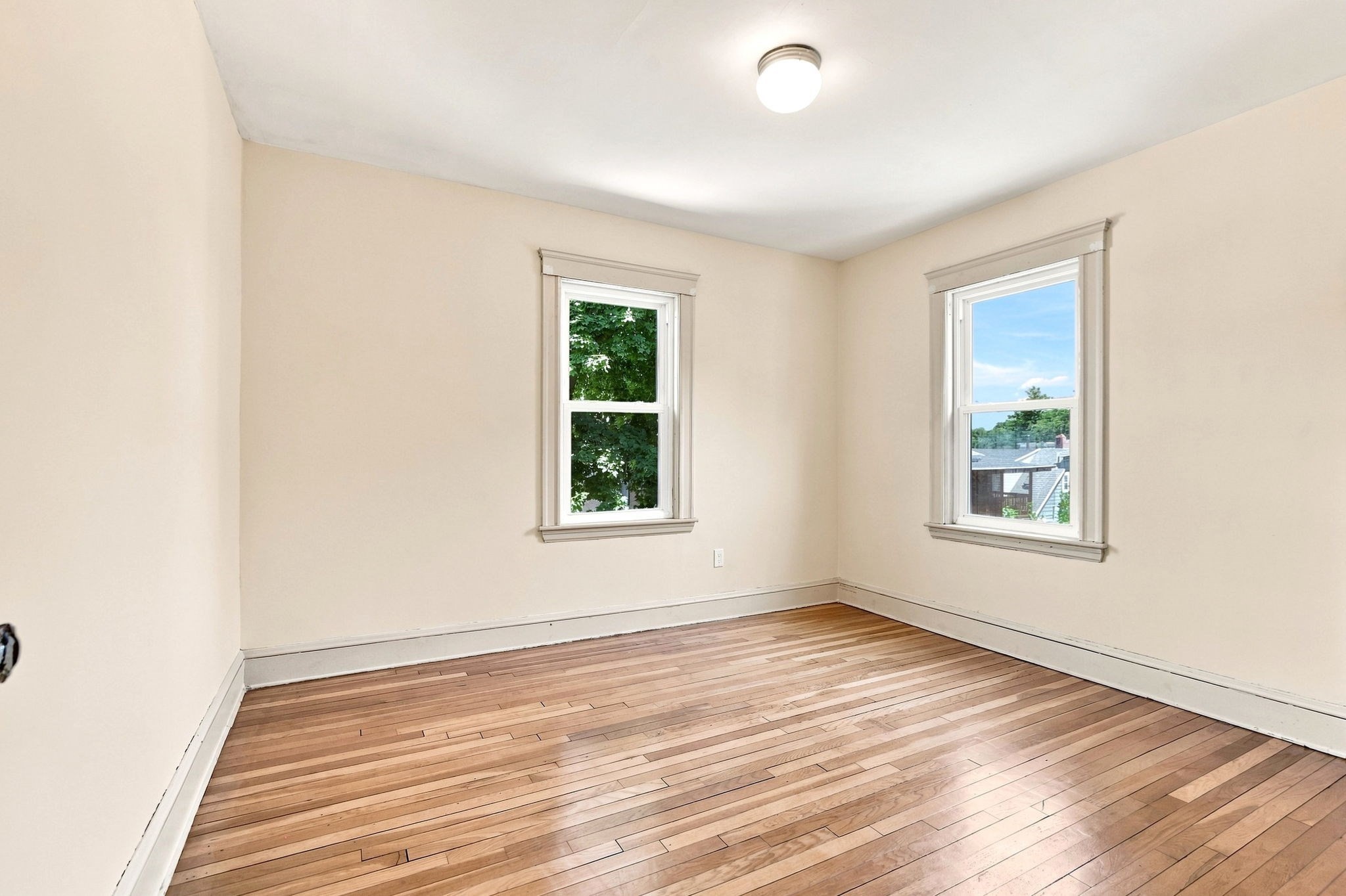 23-25 Suncrest Rd. - Hyde Park