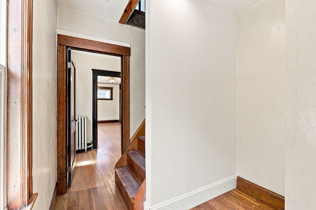 23-25 Suncrest Rd. - Hyde Park