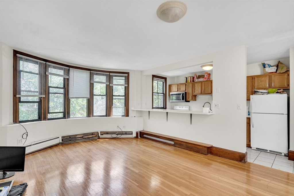 39 East Springfield - South End