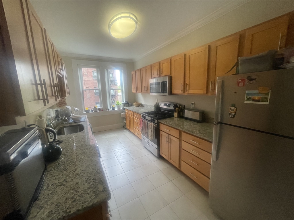 12 Short St. - Coolidge Corner