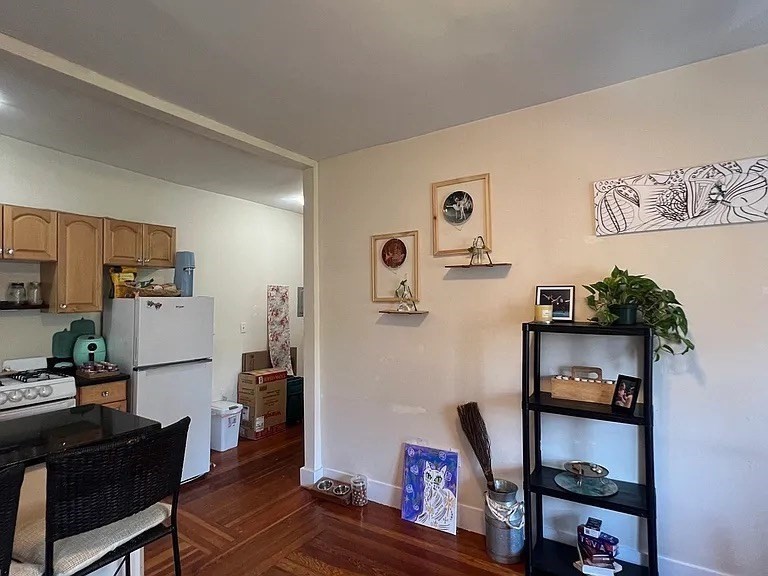65 Burbank St. - Fenway