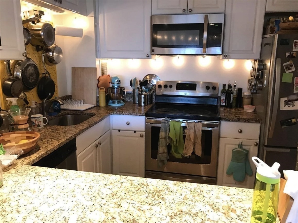 872 Massachusetts Ave. - Mid Cambridge