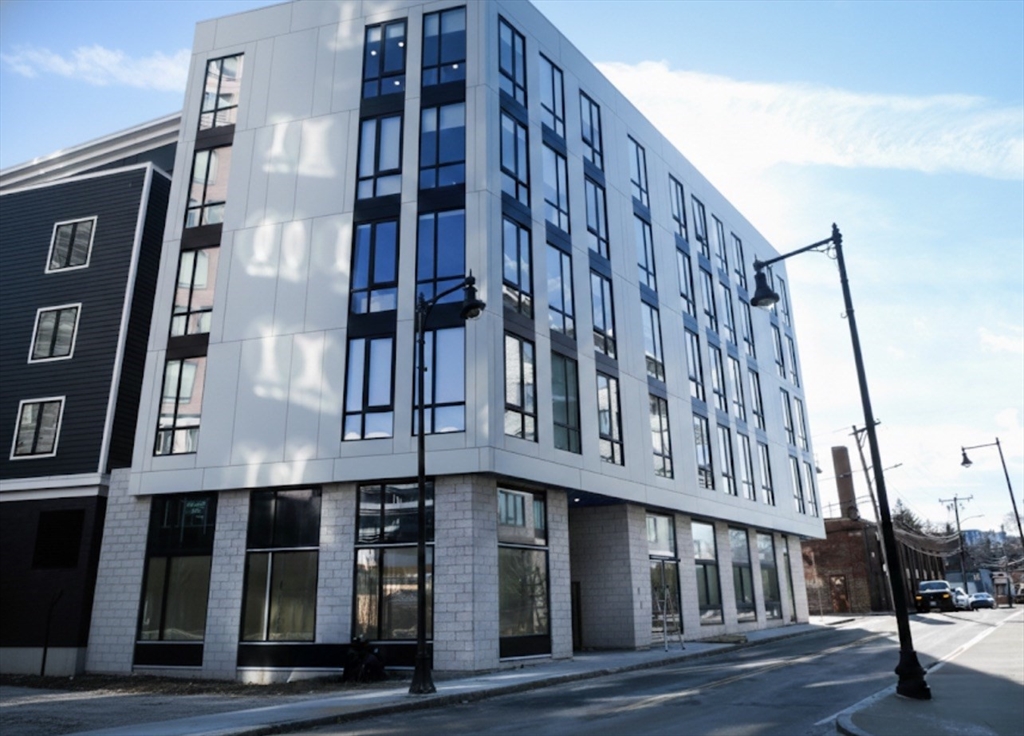 38-402 Hitchborn St. - Brighton