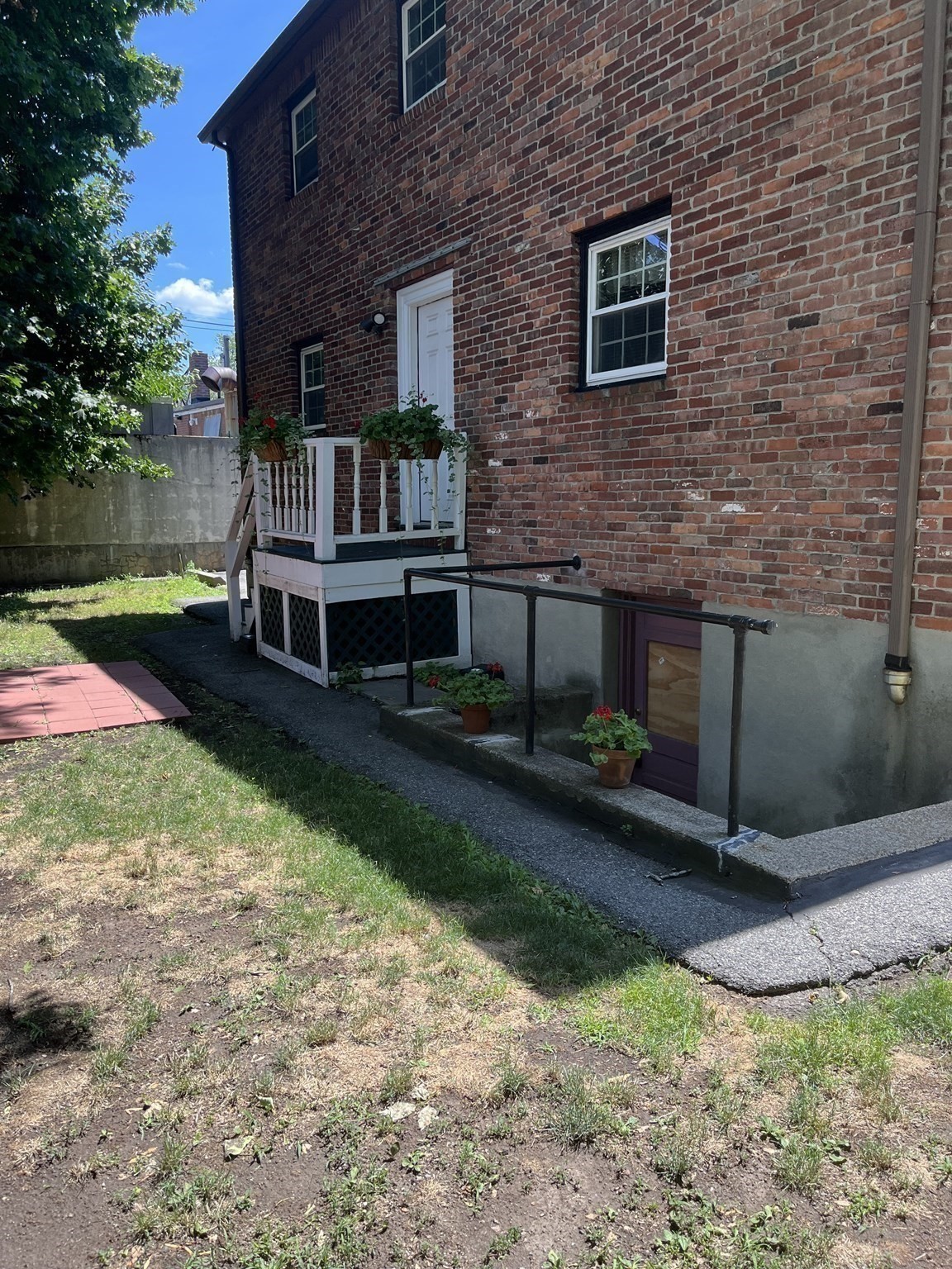 251 Faneuil - Brighton