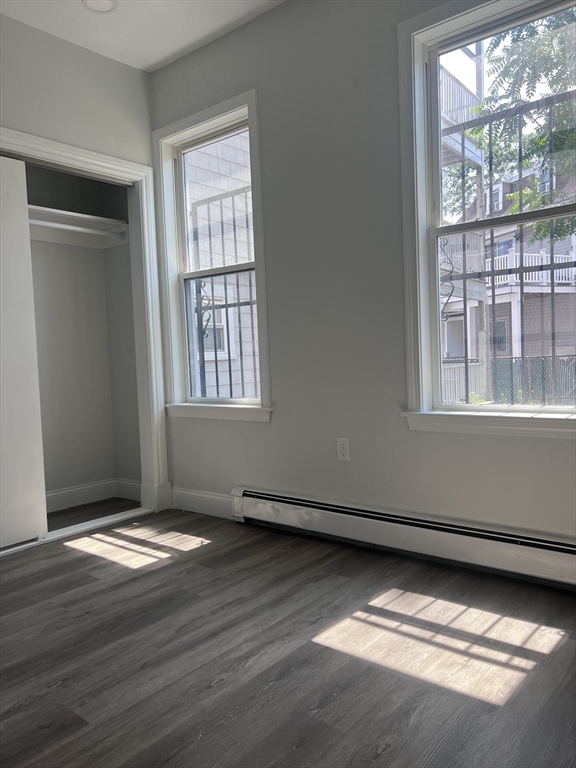 20 Rockville Park - Roxbury
