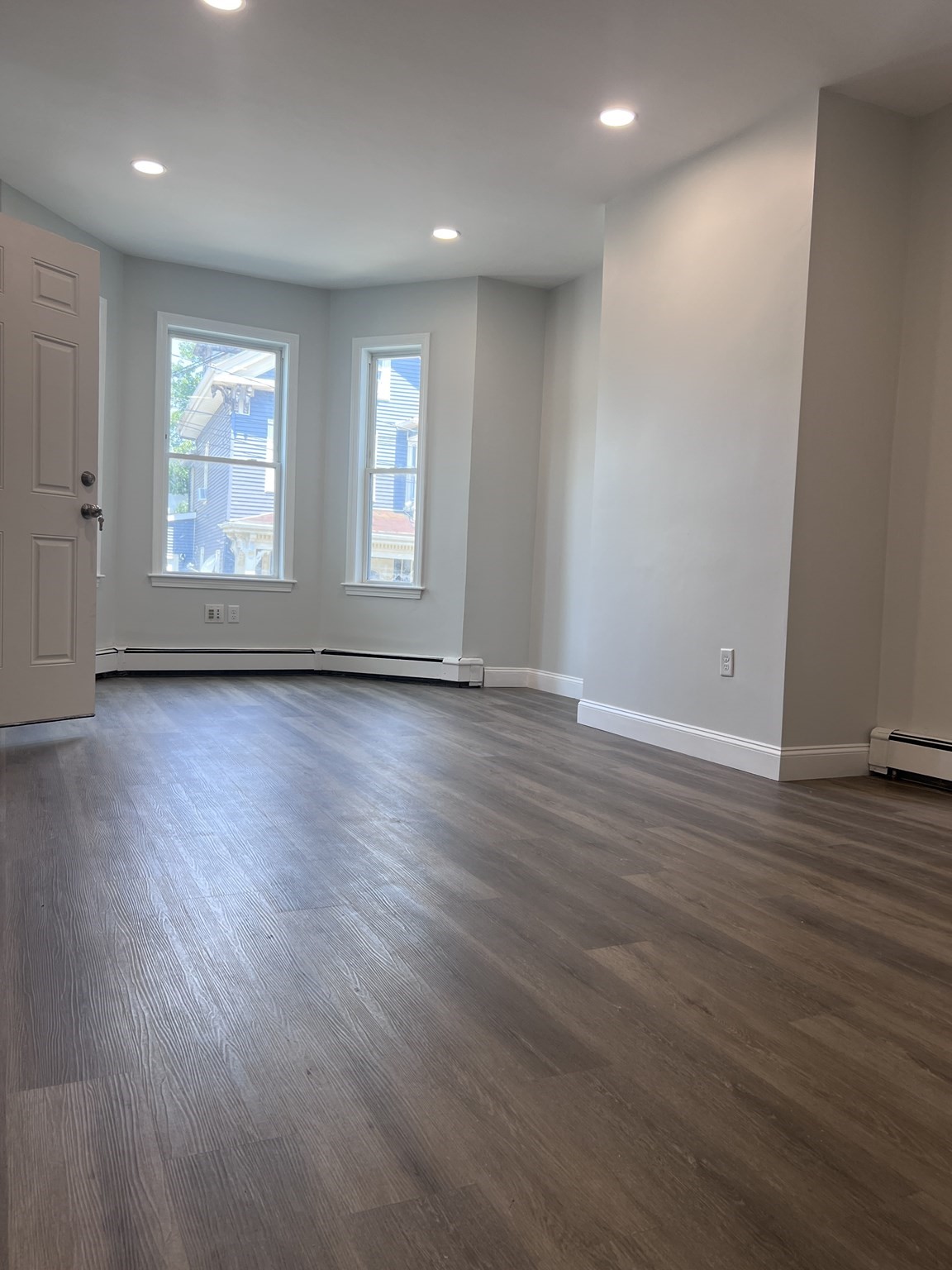 20 Rockville Park - Roxbury