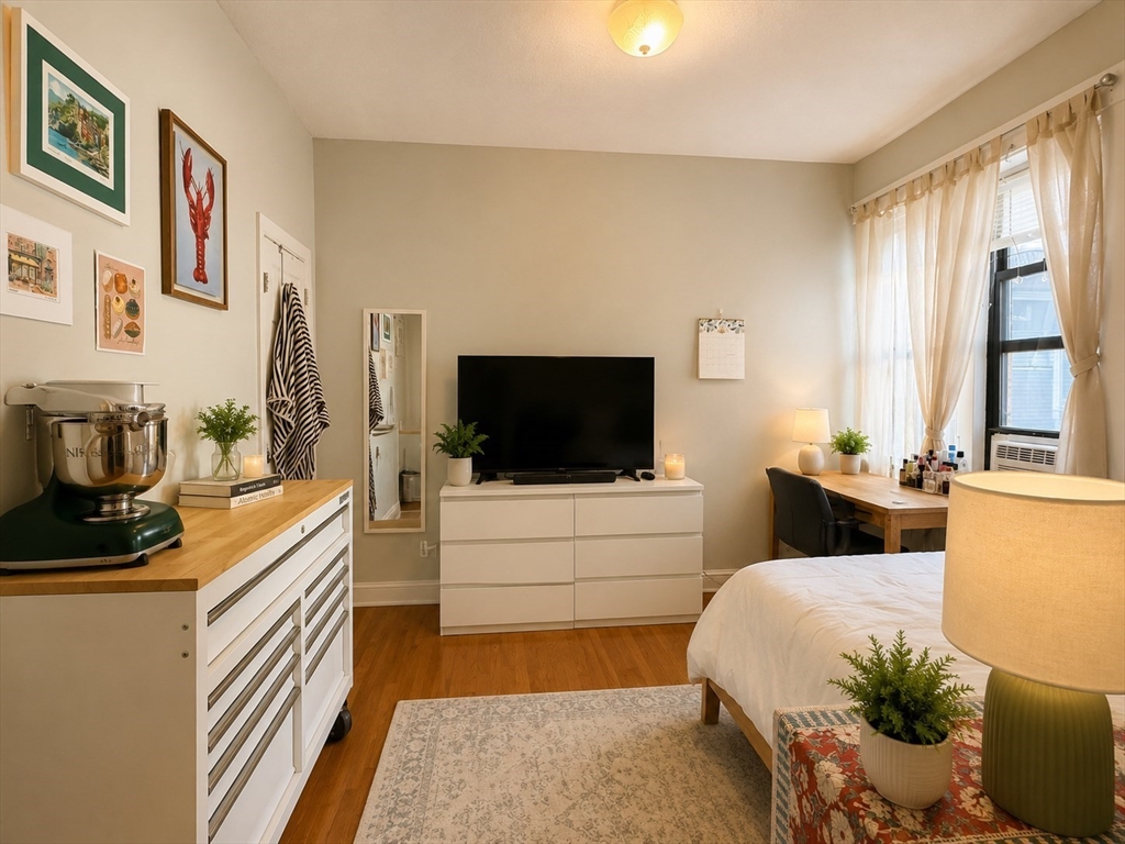 32 Reedsdale - Allston