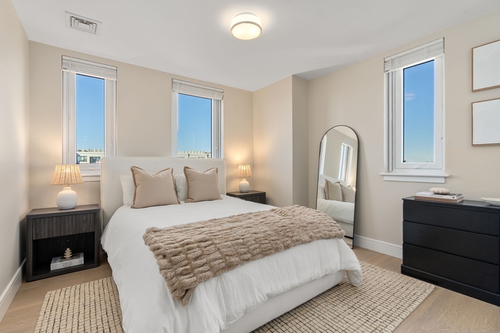 105 Washington - Brighton