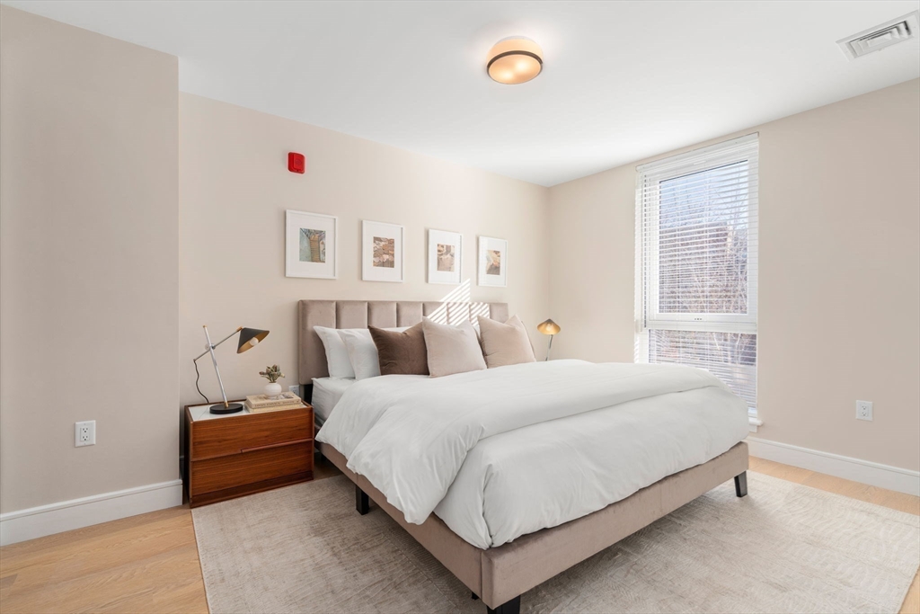 105 Washington - Brighton