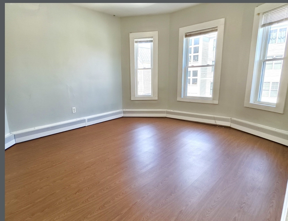 553 Dorchester Ave. - South Boston