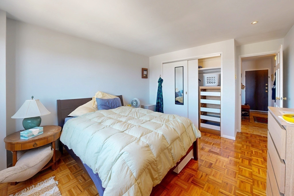 2353 Massachusetts - North Cambridge