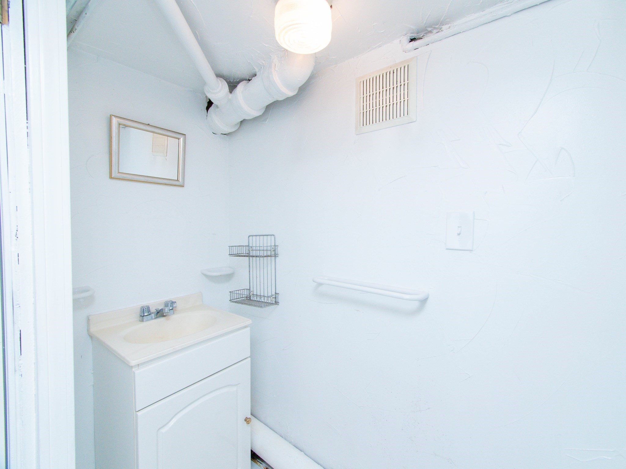 48 Oak Square Ave. - Brighton