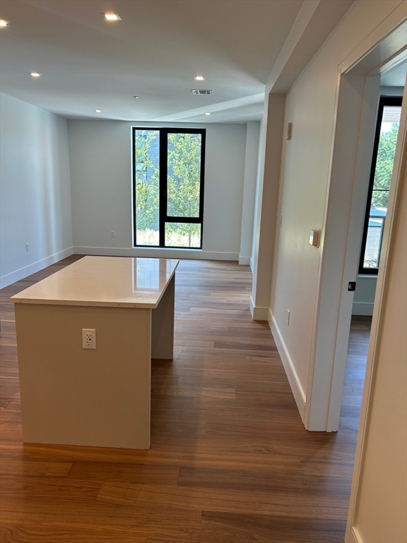 1515 Commonwealth - Brighton