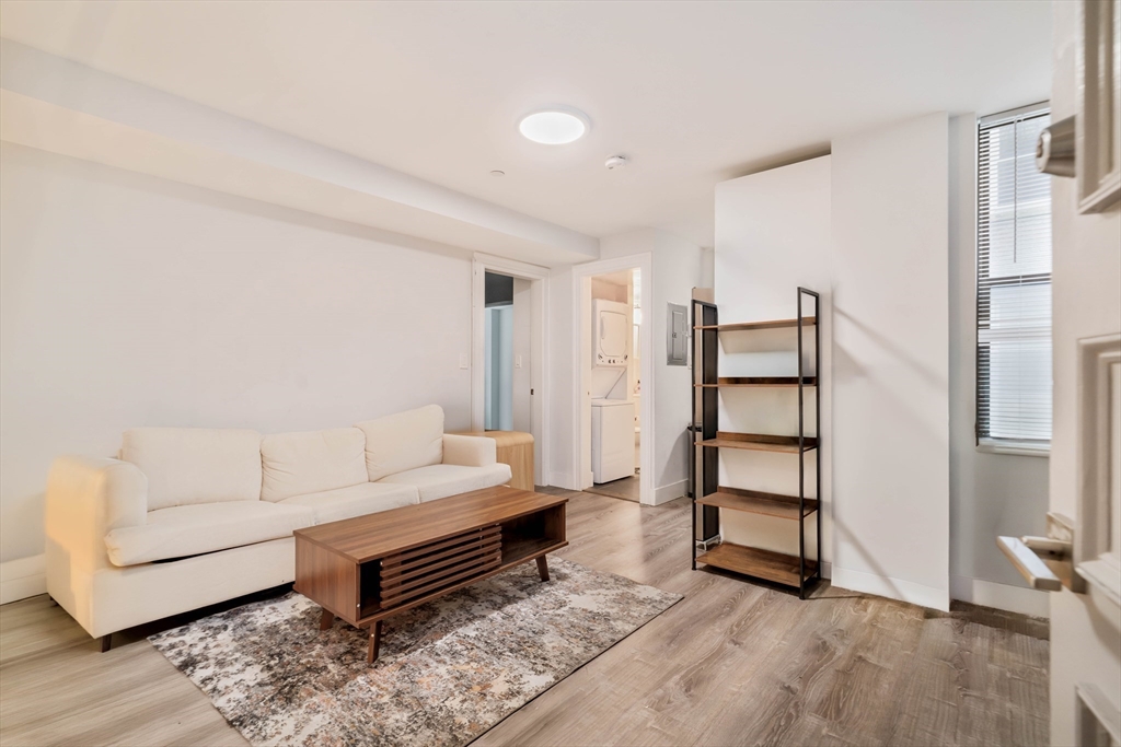 81 Park Dr. - Fenway