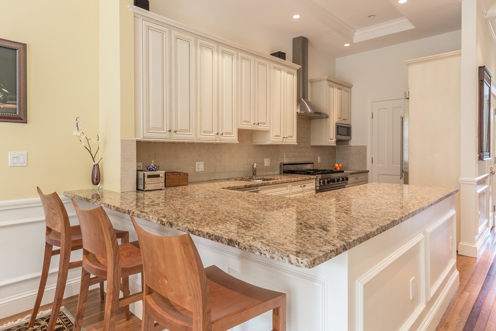 212 Beacon St. - Back Bay