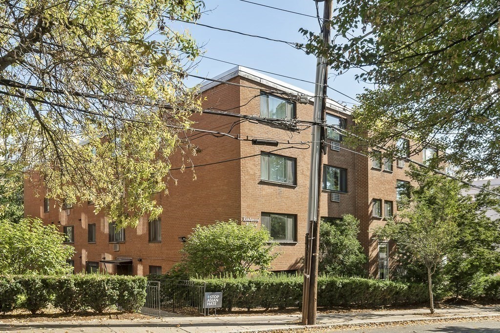 197 Kent St. - Longwood
