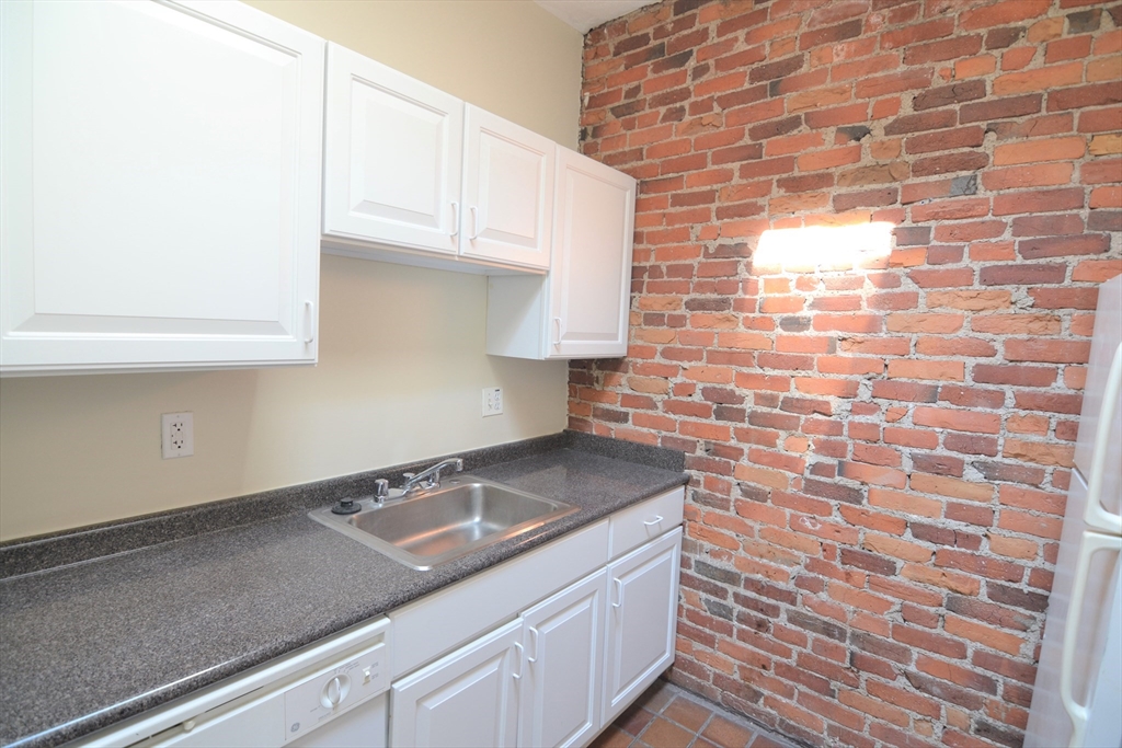 67 Saint Germain - Back Bay