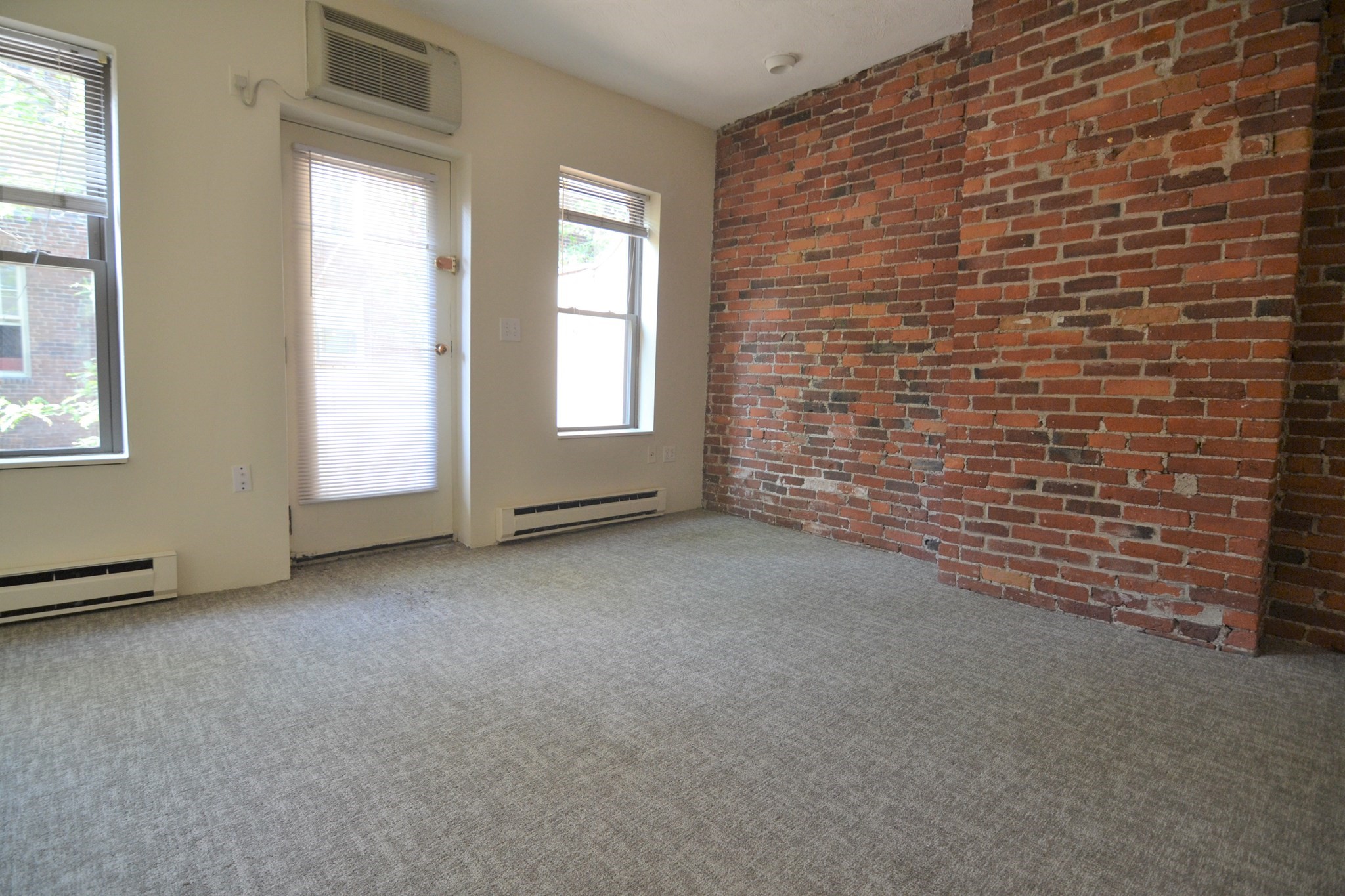 67 Saint Germain - Back Bay