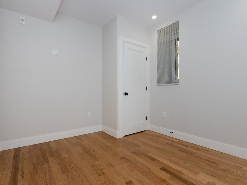 5 Tovar - Dorchester