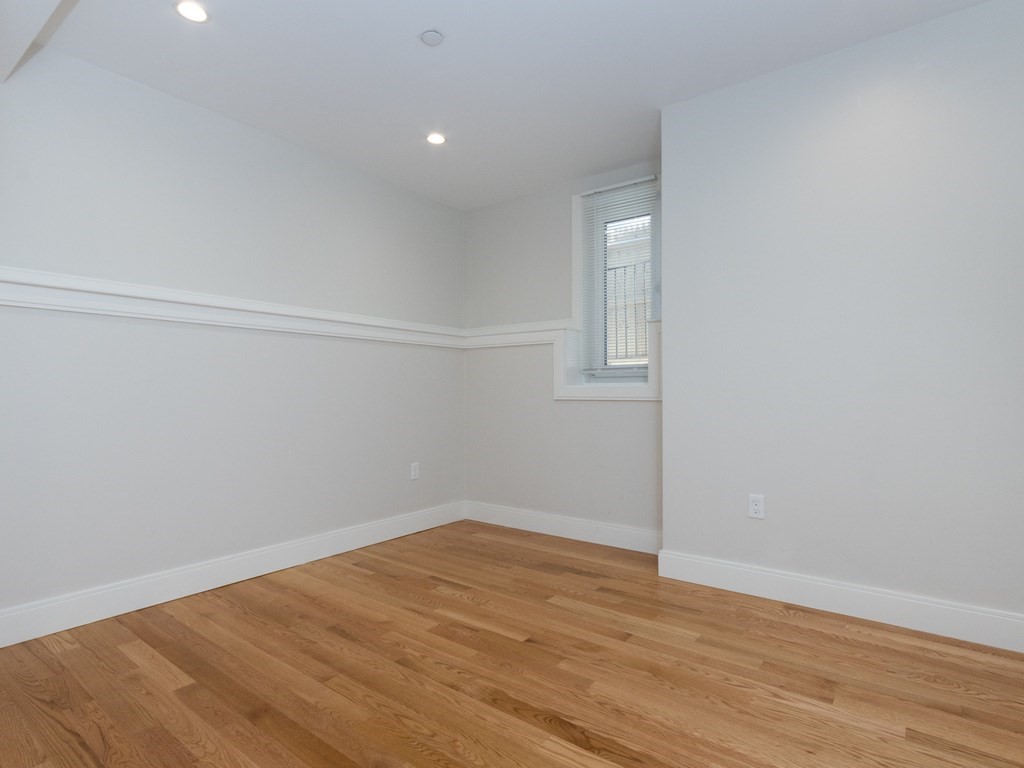 5 Tovar - Dorchester