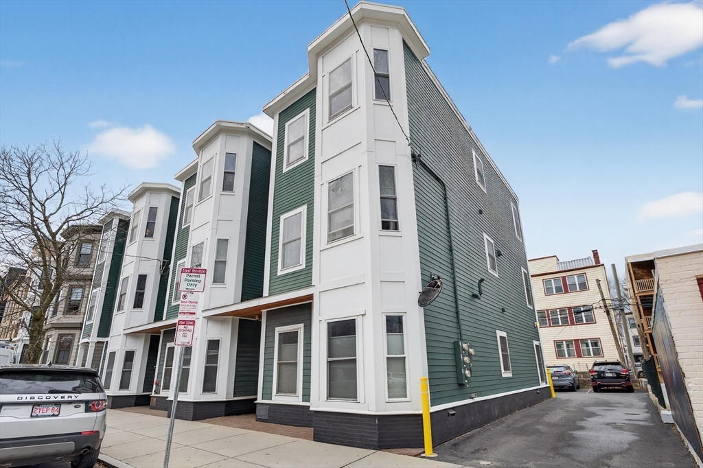 256 Bremen St. - East Boston