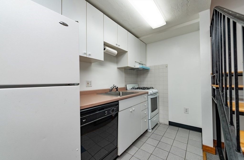 16 Edgerly - Fenway