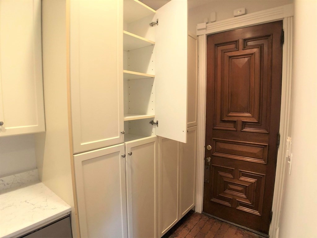29 Branch - Beacon Hill