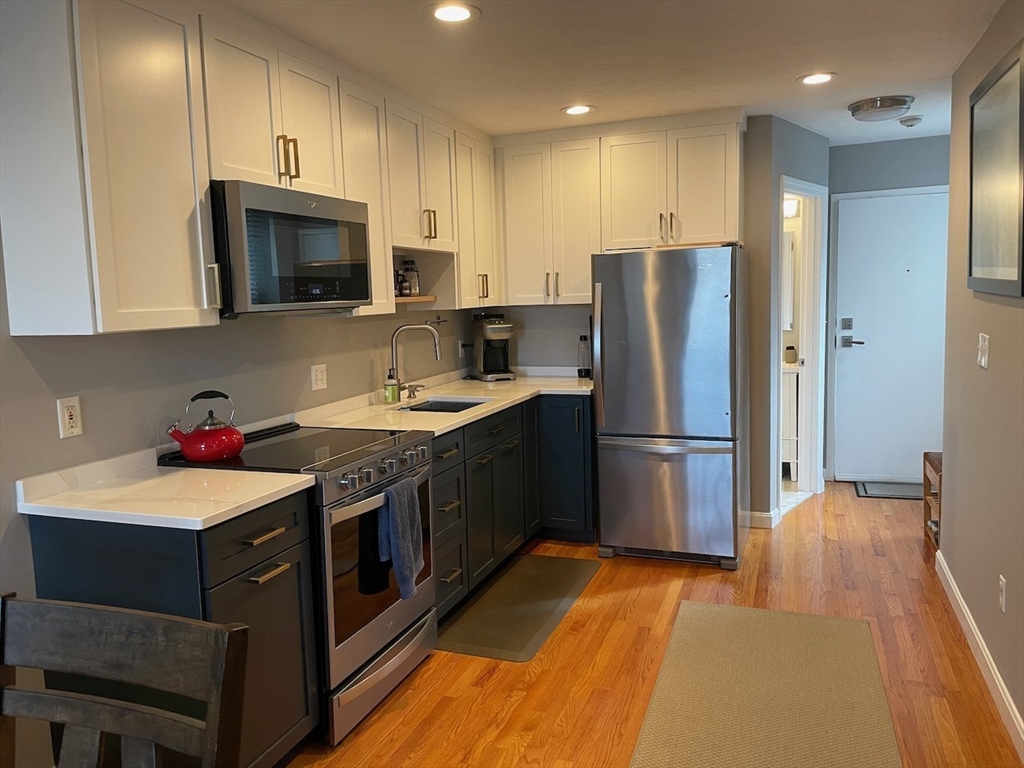 160 Cottage - East Boston