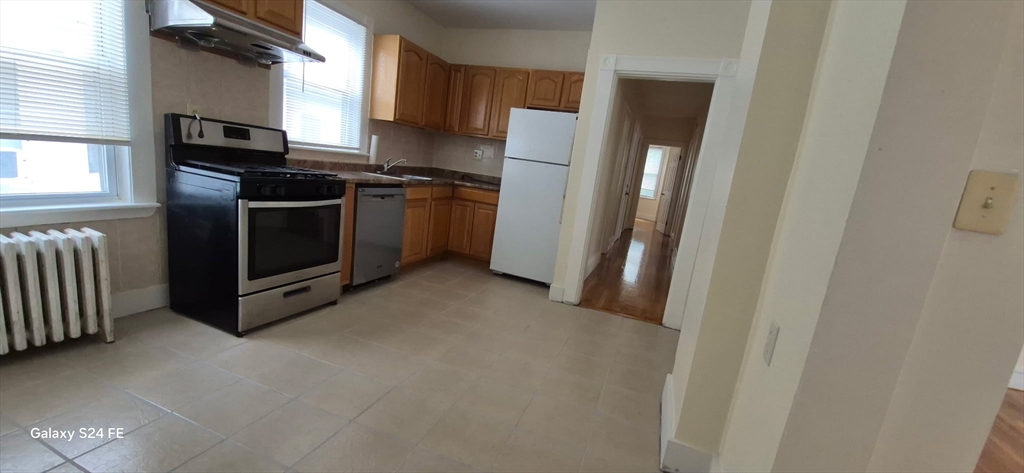 110 Murdock - Brighton