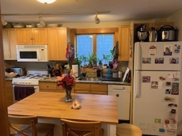 53 Kelly Rd. - Cambridgeport