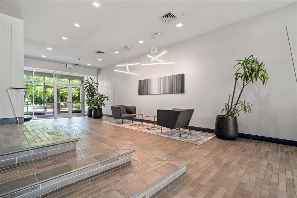 700 Harrison Ave. - South End