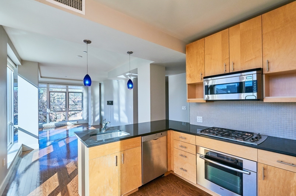 700 Harrison Ave. - South End
