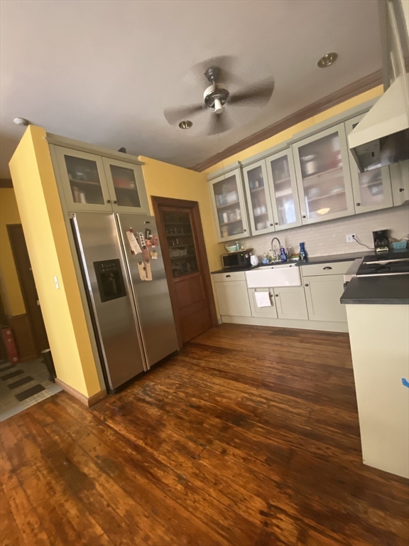 118 South St. - Leather District