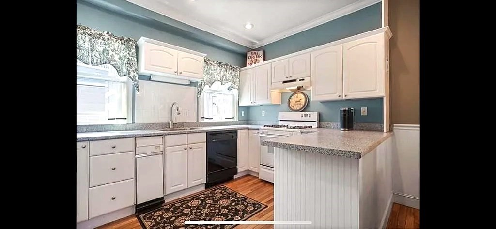 104 Elm St. - Charlestown