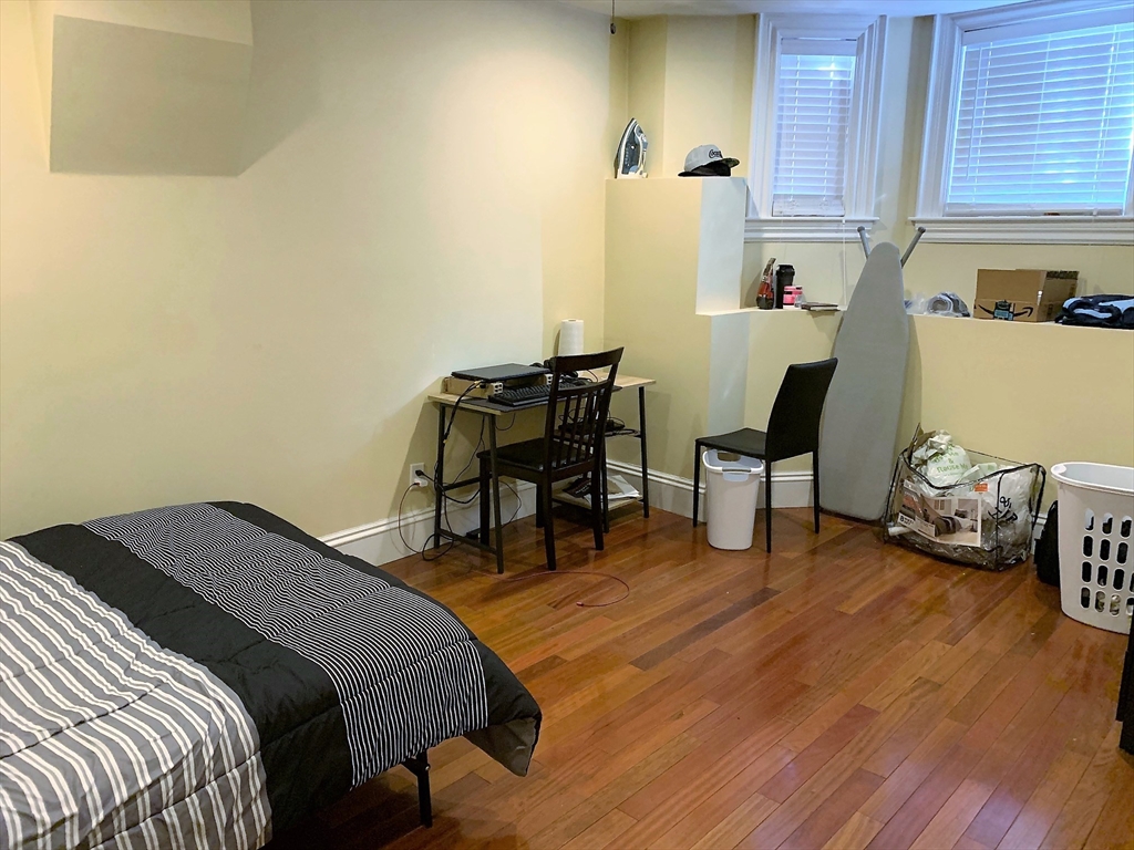 21 Worthington - Mission Hill