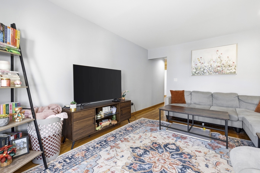419 East 3rd St. - South Boston