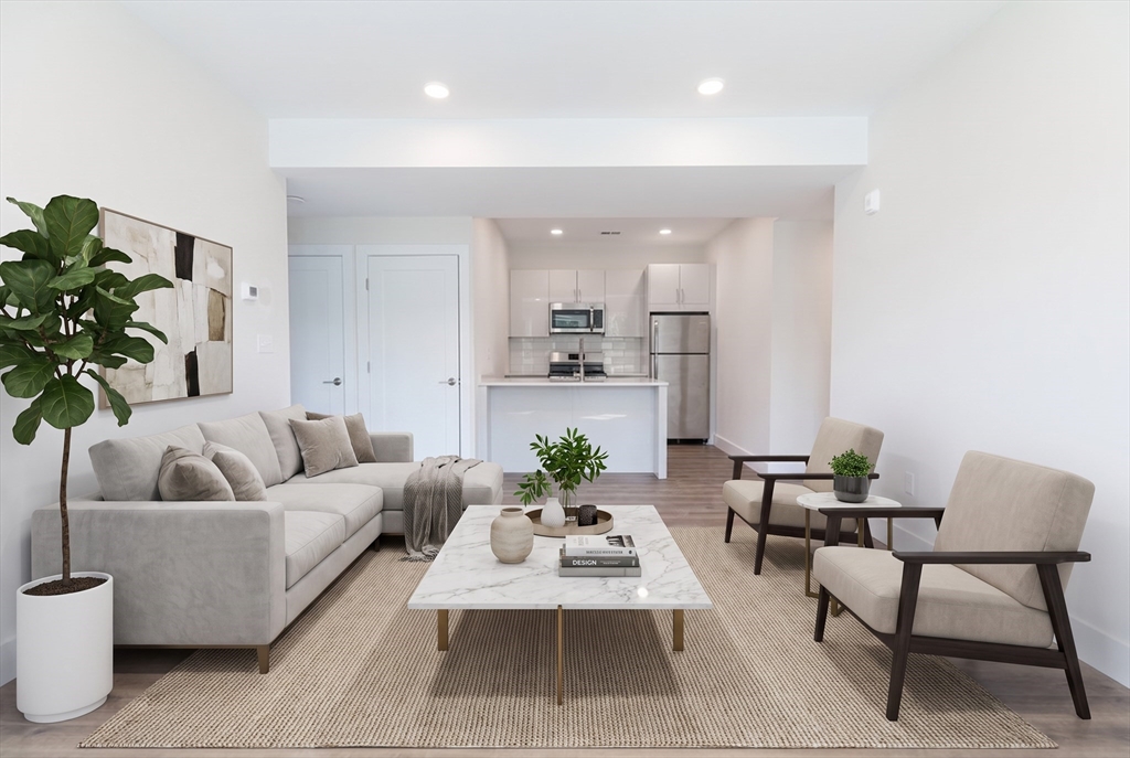 843 Columbia - Dorchester