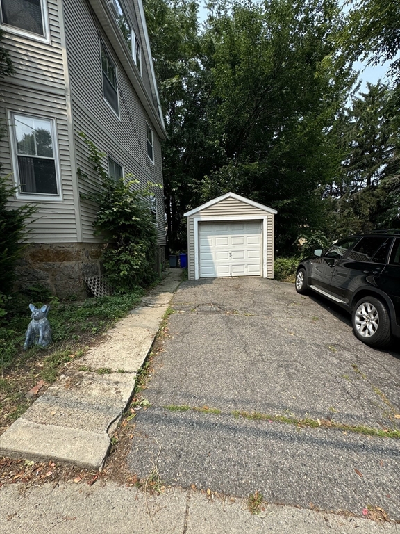 4 Woodstock Ave. - Brighton