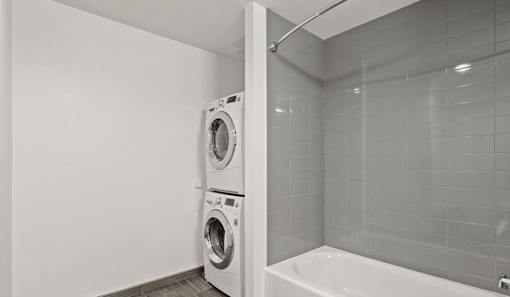 99 Kneeland St. - Chinatown