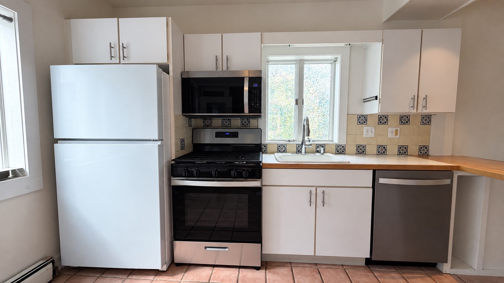 128 Holworthy St. - Cambridge