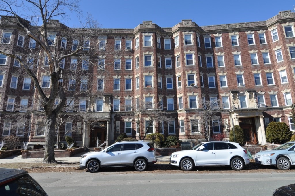 131 Park Dr. - Fenway